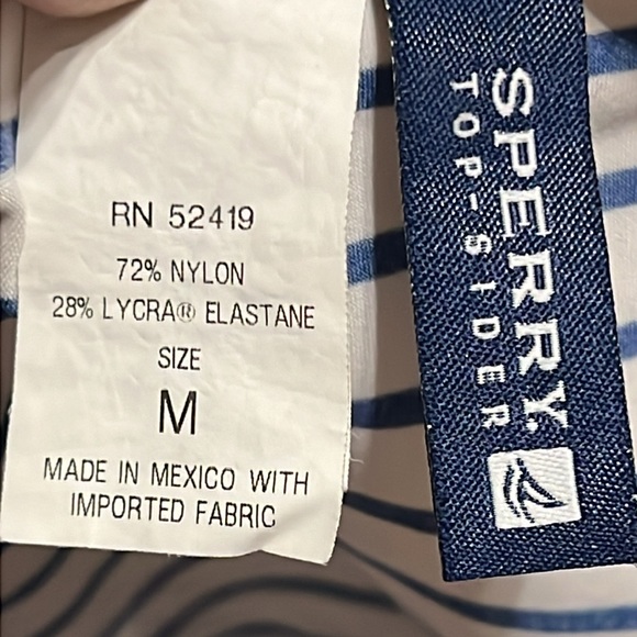 🌺 SPERRY TOP SIDER nautical striped top Size M - Picture 5 of 5